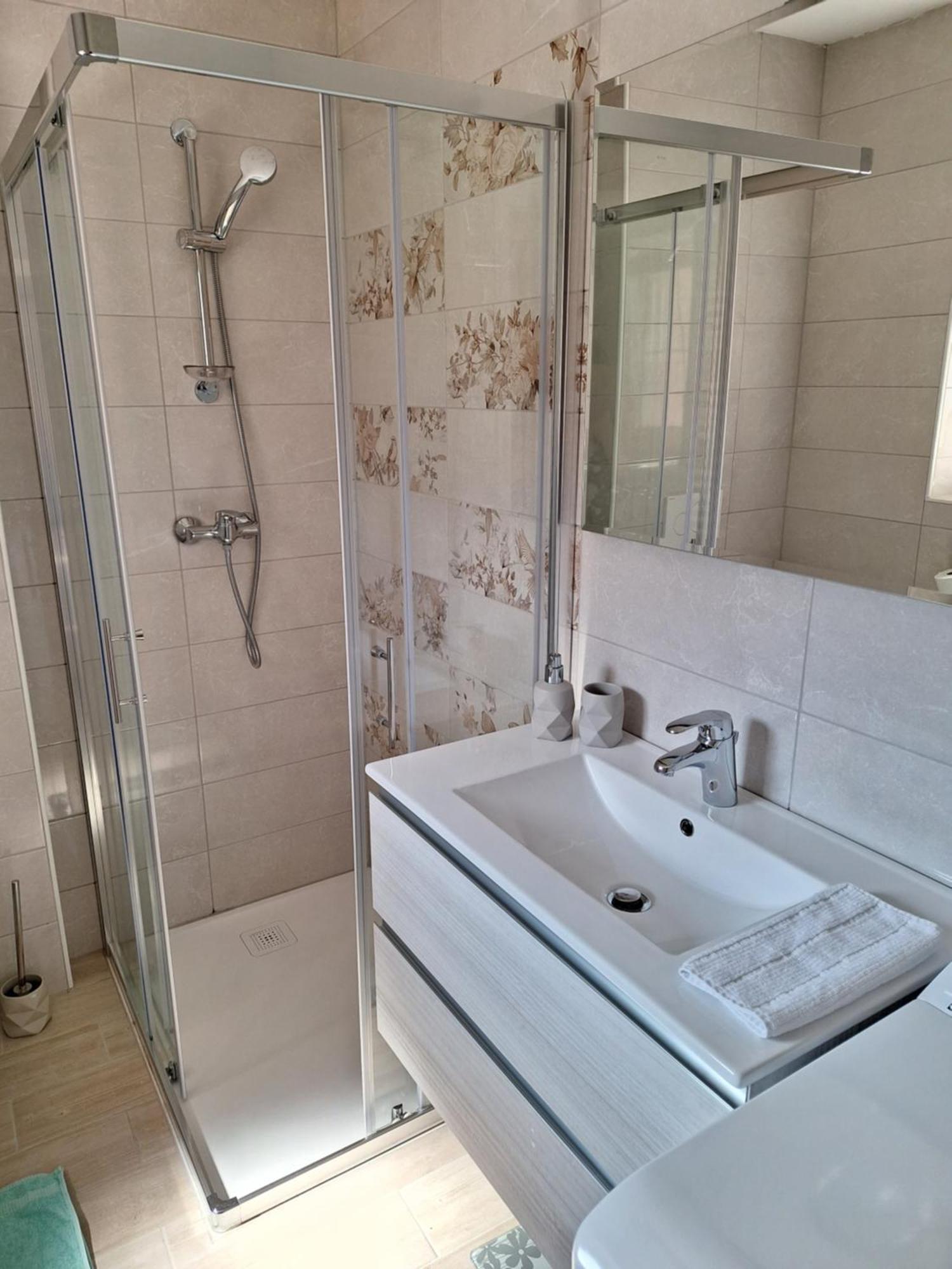 Alpska Roza Apartment Kranjska Gora Ngoại thất bức ảnh